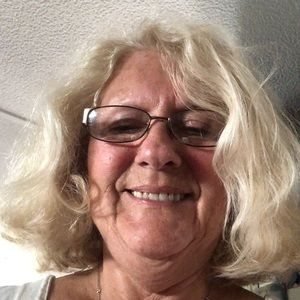 Meet your Posher, Carol